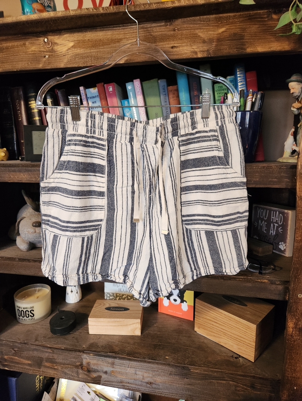 Time and Tru Striped Elastic-Waist Women’s Shorts - Navy & White
